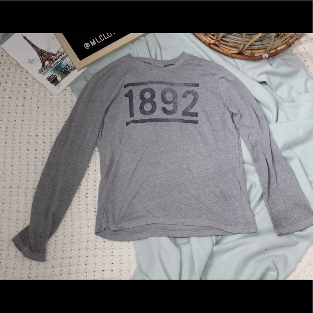 Long sleeve shirt